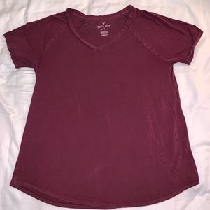 Maroon super soft tshirt
